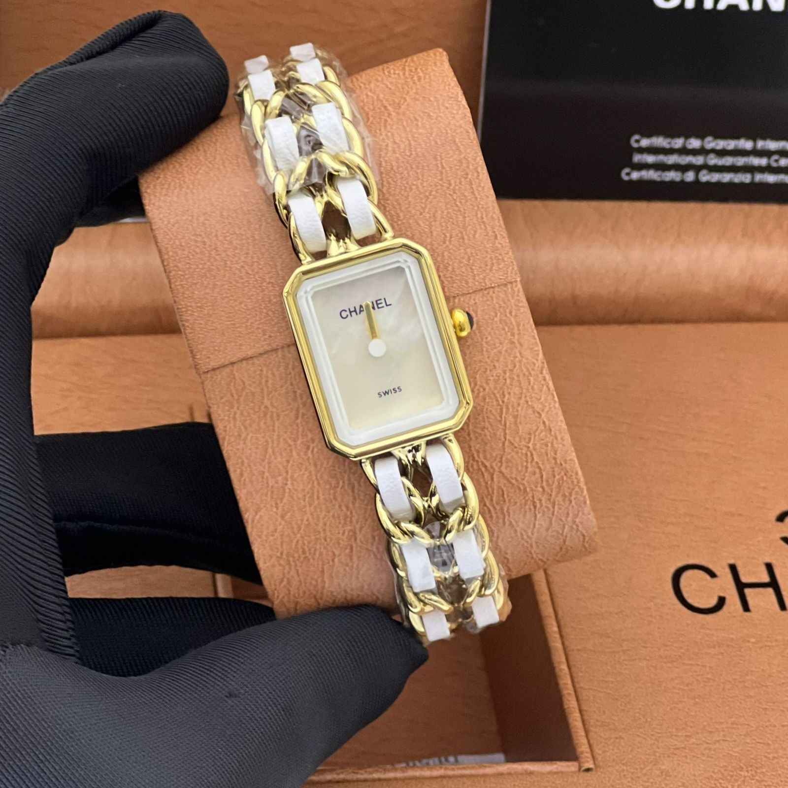 Chanel Watch | Première Chain White & Gold