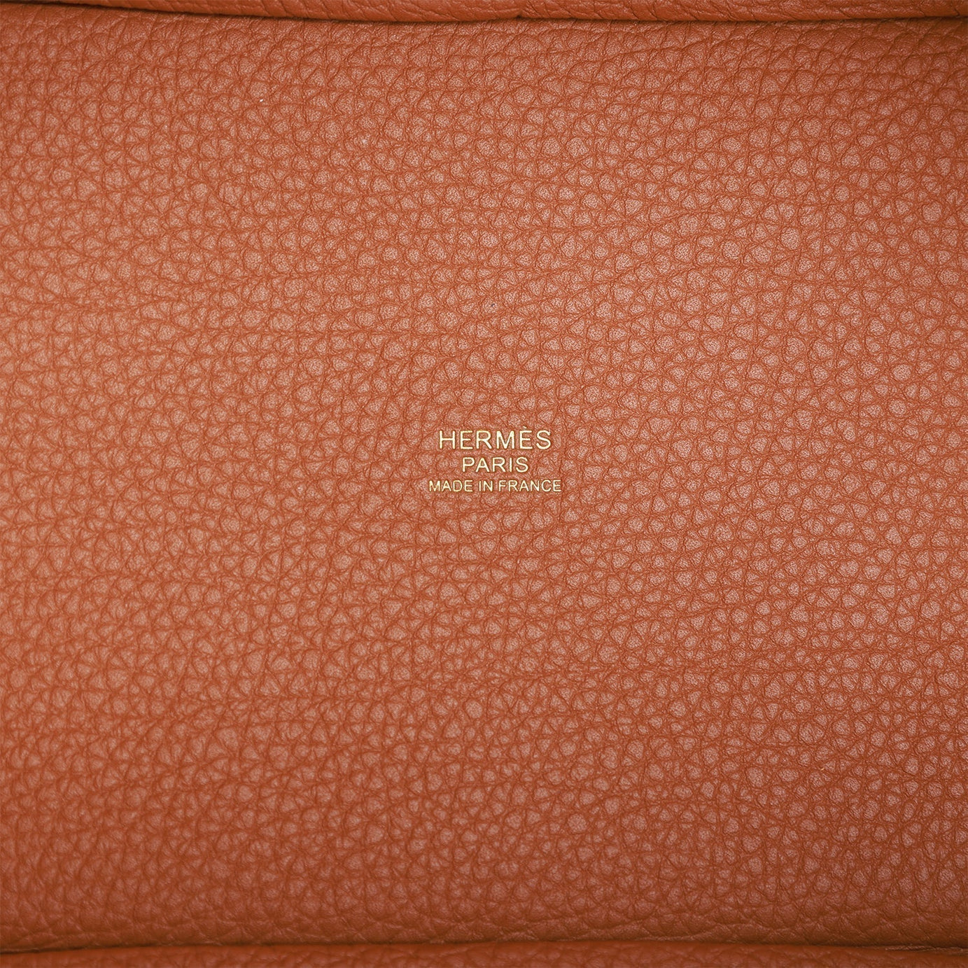 Hermès | Eclat Picotin Lock 18 Gold Clemence - Free & Fast UAE Shipping