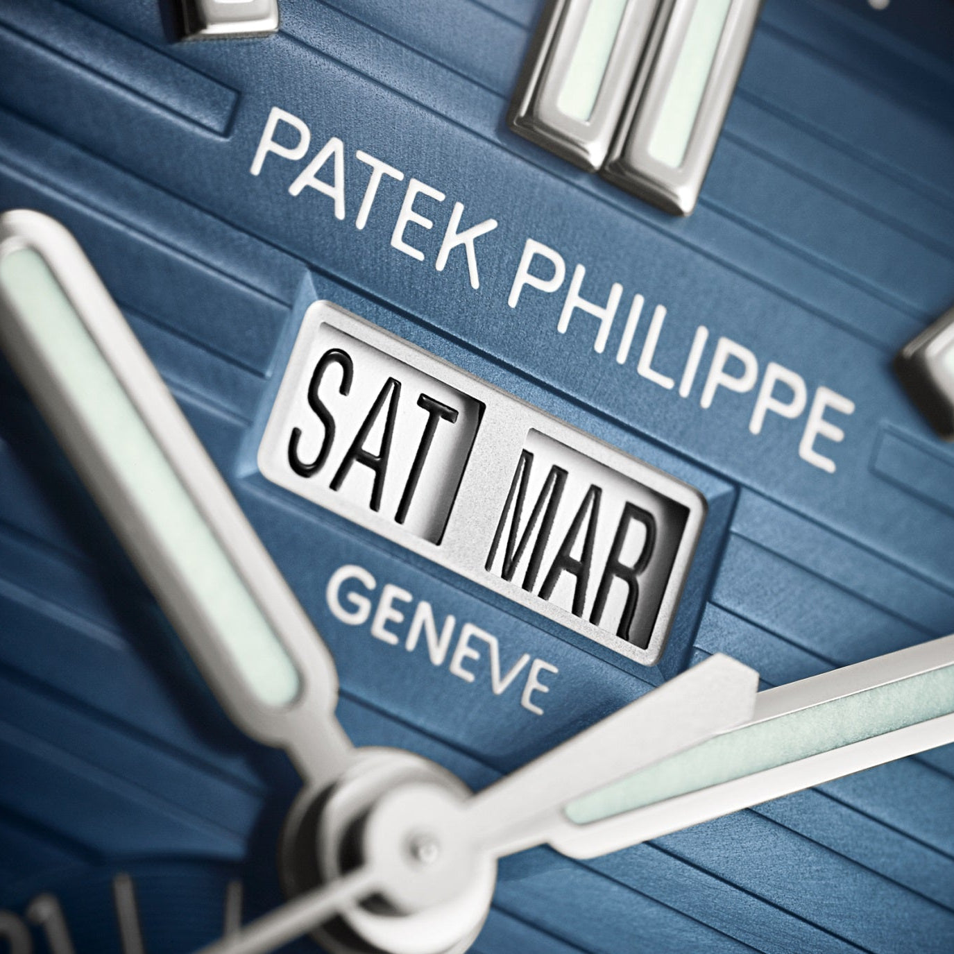 Patek Philippe | Nautilus Annual Calendar, Blue Dial - Free & Fast UAE Shipping