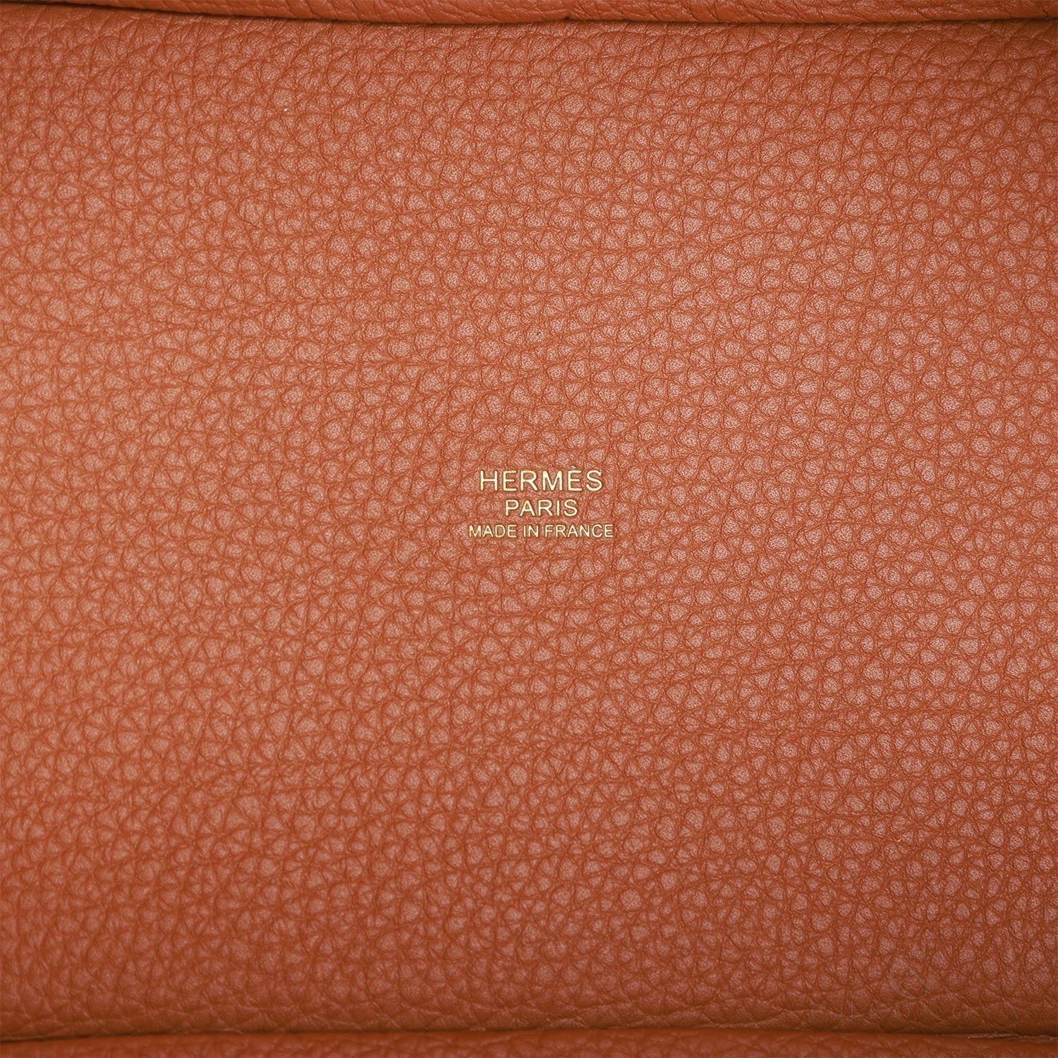 Hermès | Eclat Picotin Lock 18 Gold Clemence - Free & Fast UAE Shipping