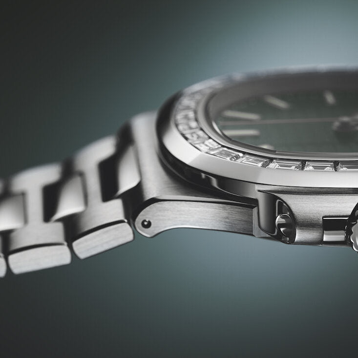 Patek Philippe | Nautilus - Free & Fast UAE Shipping