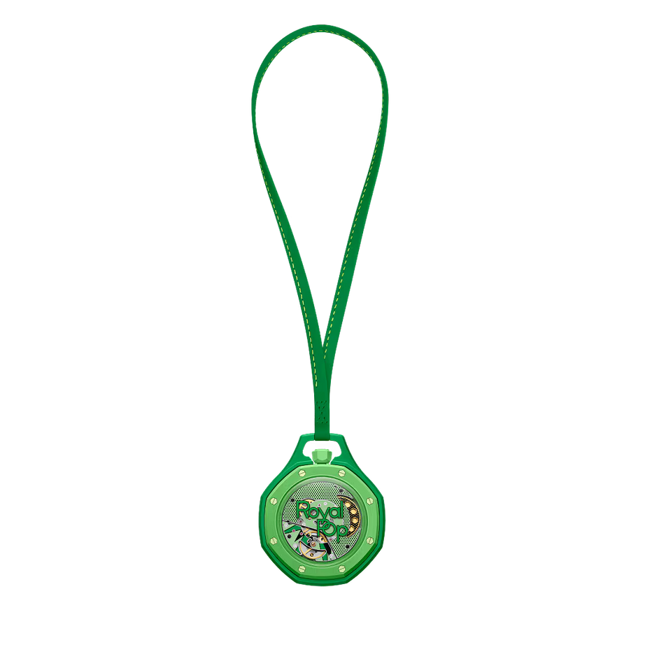 GREEN EIGHT