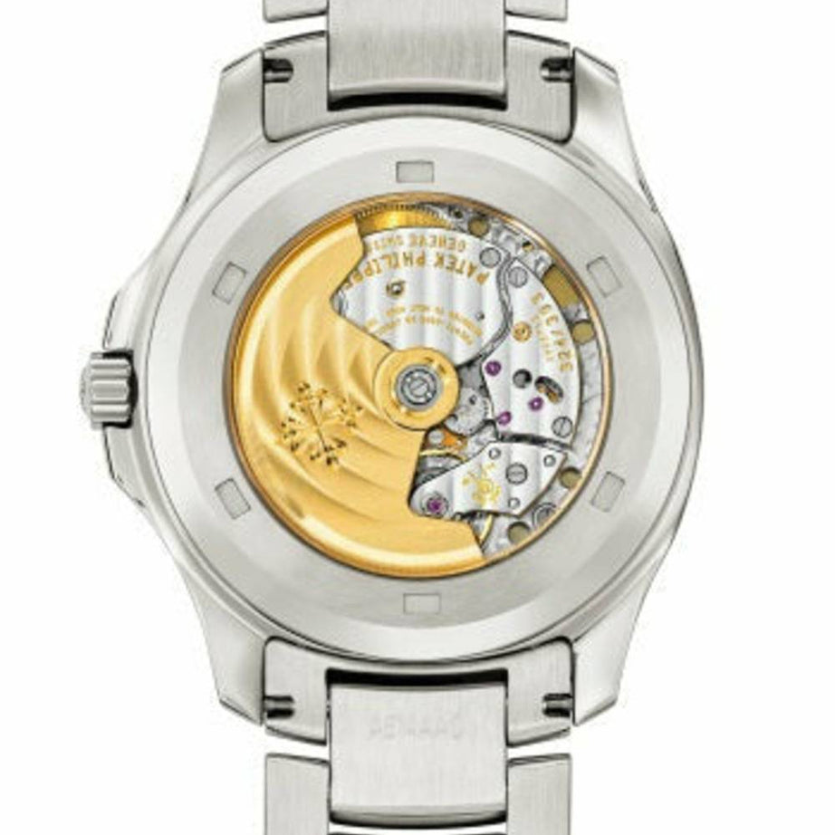 Patek Philippe | Aquanaut - Free & Fast UAE Shipping