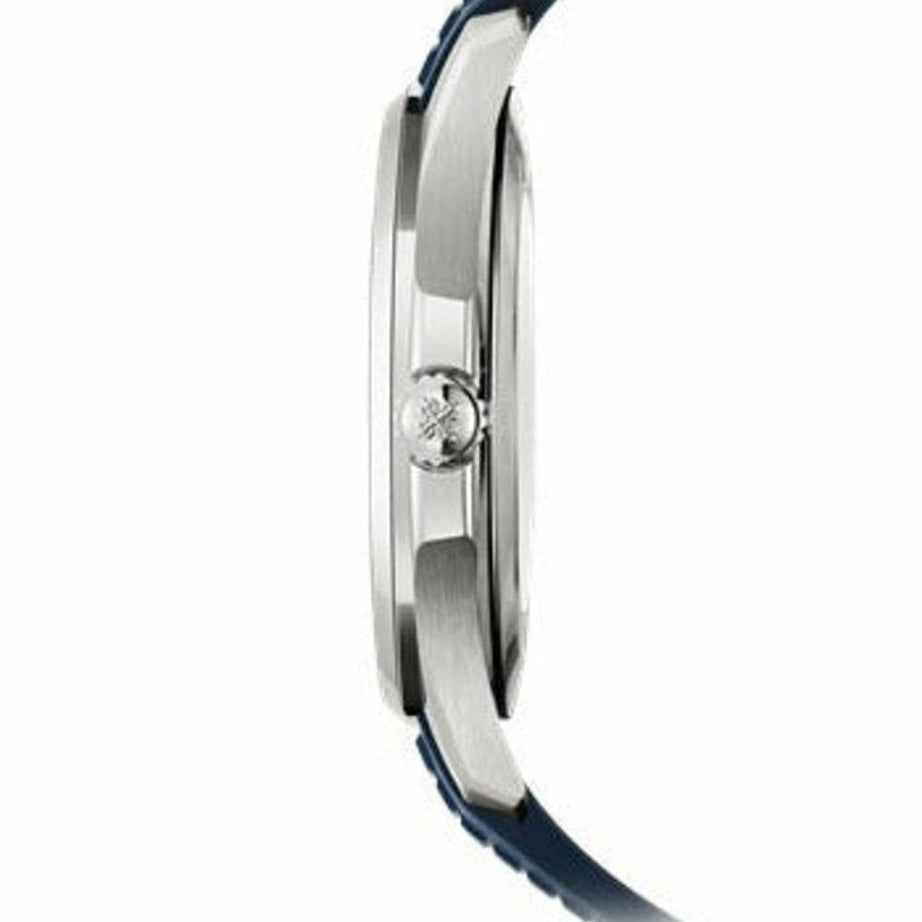 Patek Philippe | Aquanaut - Free & Fast UAE Shipping